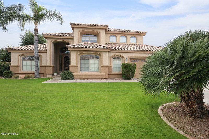 1865 E Mineral Rd, Gilbert, AZ 85234