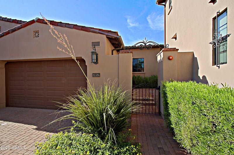 18650 Thompson Peak Pw #1052, Scottsdale, AZ 85255