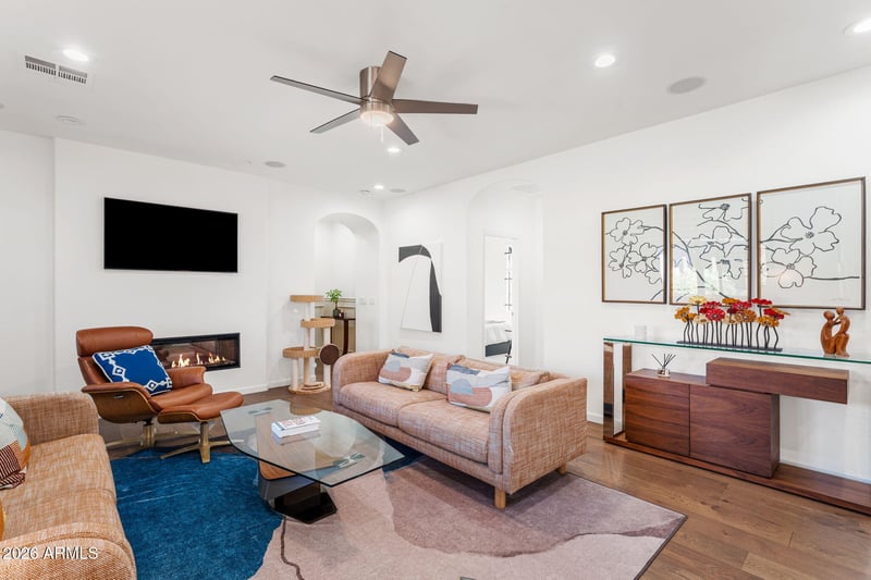 18650 Thompson Peak Pw #2074, Scottsdale, AZ 85255