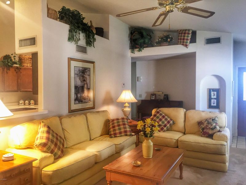 18657 N 67th Dr, Glendale, AZ 85308