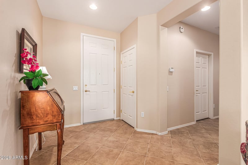 18658 Paloma Ct, Surprise, AZ 85387