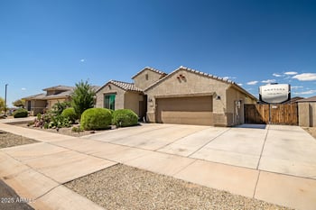 18662 Foothill Dr, Surprise, AZ 85387