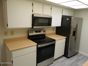 18663 Palomar Dr, Sun City West, AZ 85375