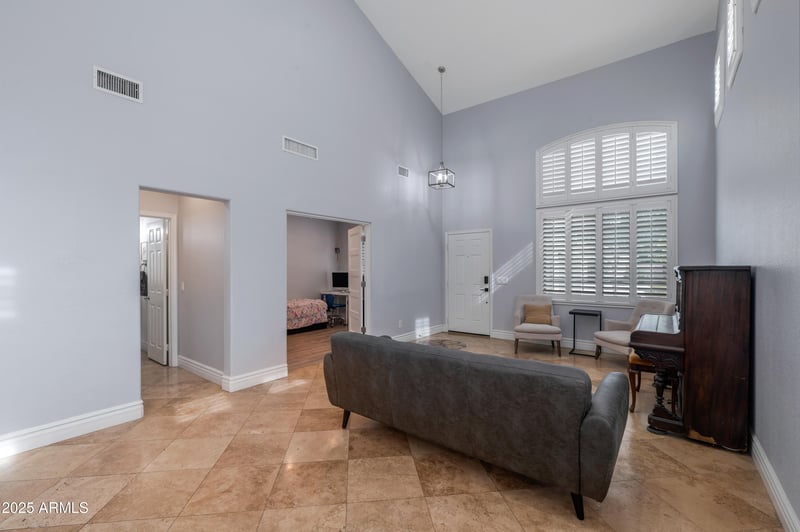 18665 Kingbird Dr, Queen Creek, AZ 85142