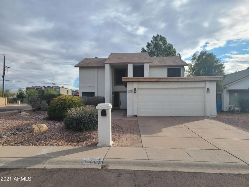 18669 N 43rd Dr, Glendale, AZ 85308