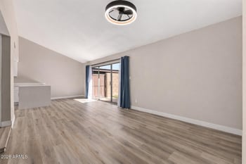 1867 Kirkland Ln, Tempe, AZ 85281