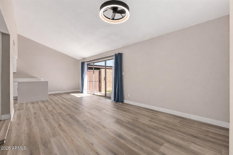 1867 Kirkland Ln, Tempe, AZ 85281
