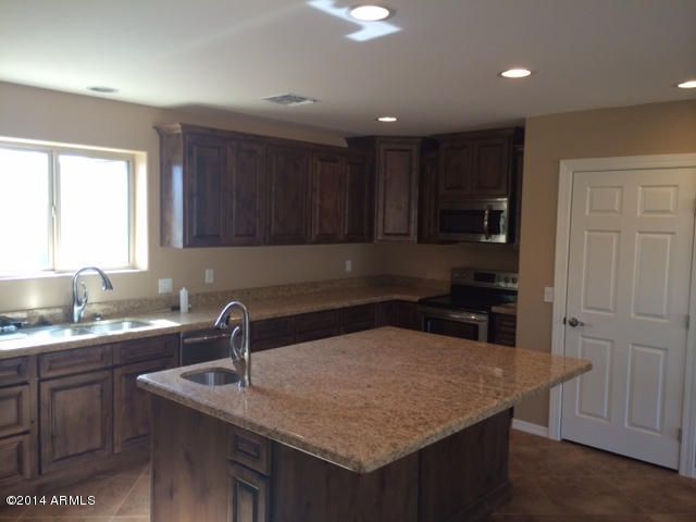 1867 N Geronimo Rd, Apache Junction, AZ 85119