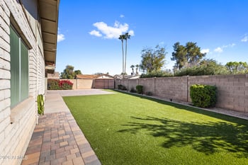 1867 Oxford Dr, Tempe, AZ 85283