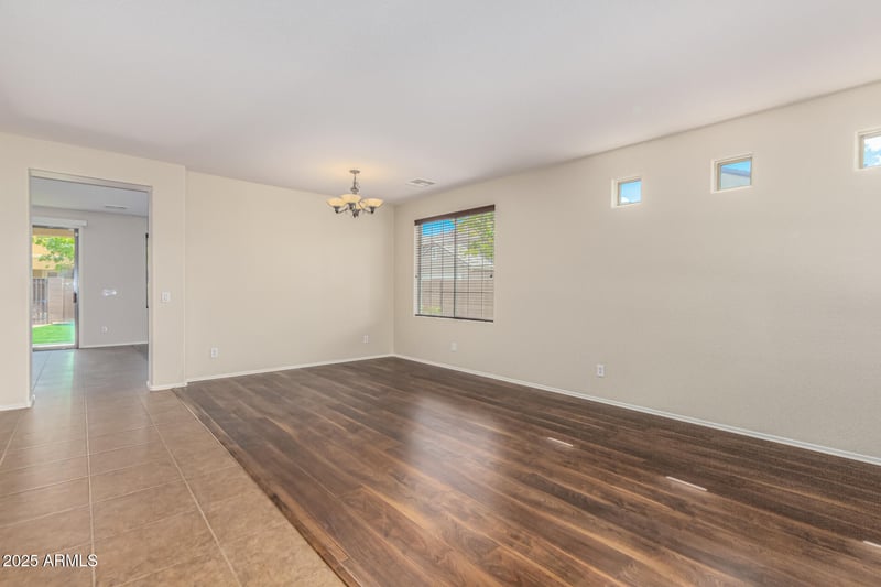1867 Seton Ave, Gilbert, AZ 85295