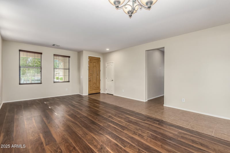 1867 Seton Ave, Gilbert, AZ 85295
