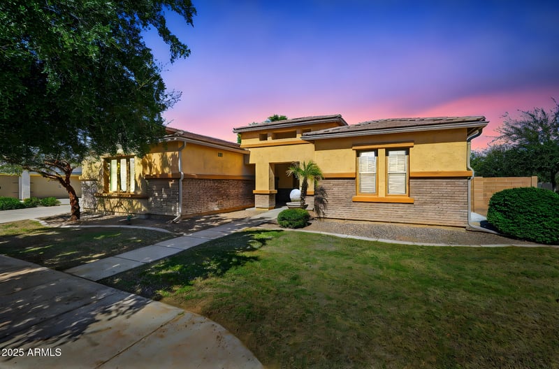 18676 Druids Glen Rd, Queen Creek, AZ 85142