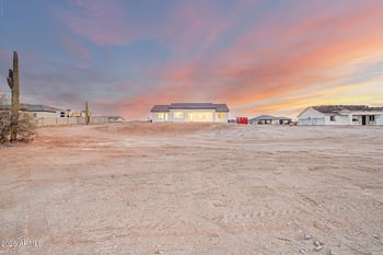 1868 Brooke Ln, San Tan Valley, AZ 85144