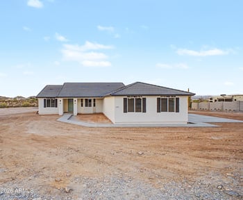 1868 Brooke Ln, San Tan Valley, AZ 85144