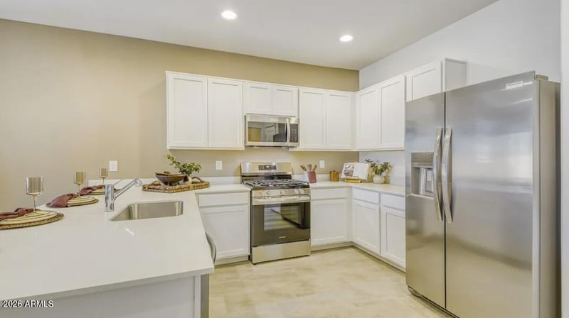 18684 W Silverwood Dr, Goodyear, AZ 85338