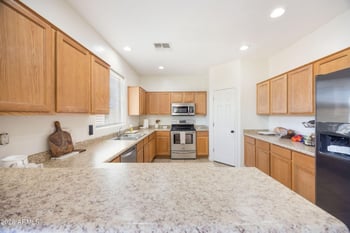 1870 216th Ln, Buckeye, AZ 85326