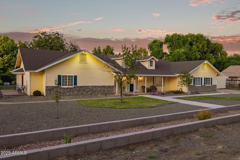 18702 Cloud Rd, Queen Creek, AZ 85142