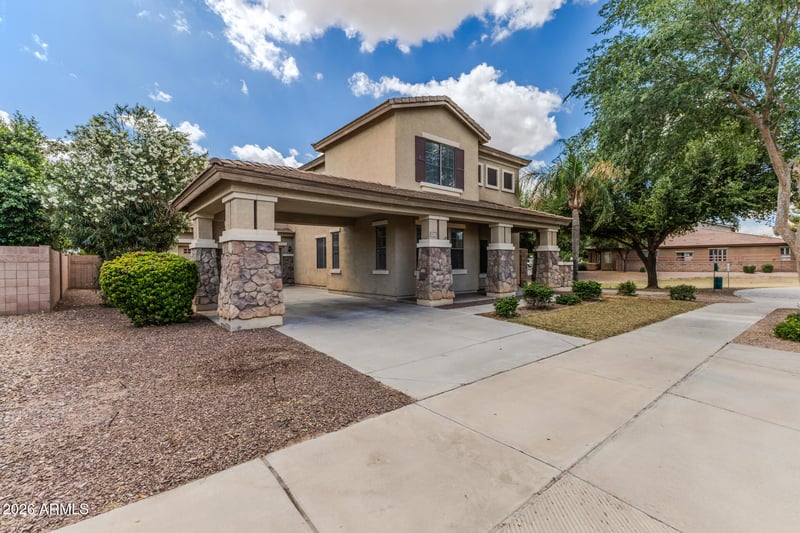 18707 Superstition Dr, Queen Creek, AZ 85142