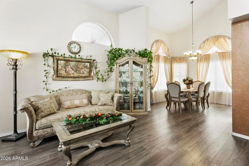 1871 E Buffalo St, Chandler, AZ 85225