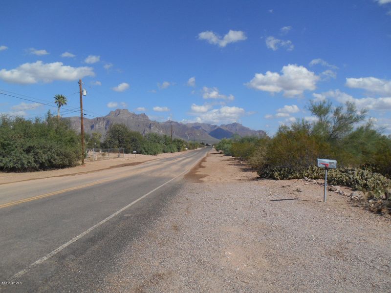 1871 E Scenic St, Apache Junction, AZ 85119