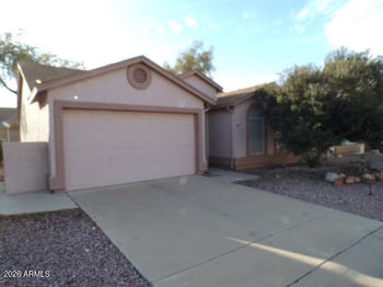 1871 Westchester Dr, Chandler, AZ 85249