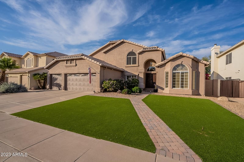 1872 W Aspen Ave, Gilbert, AZ 85233