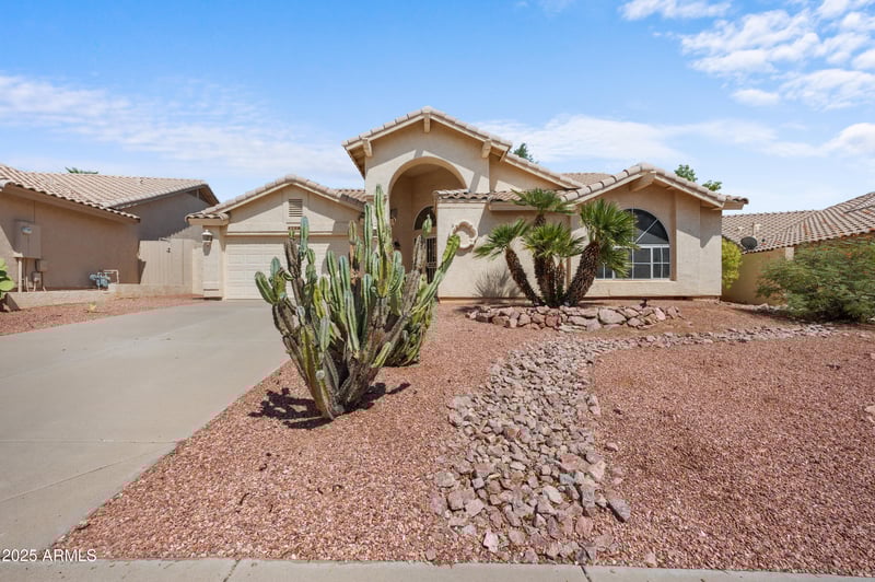 18729 84th Dr, Peoria, AZ 85382