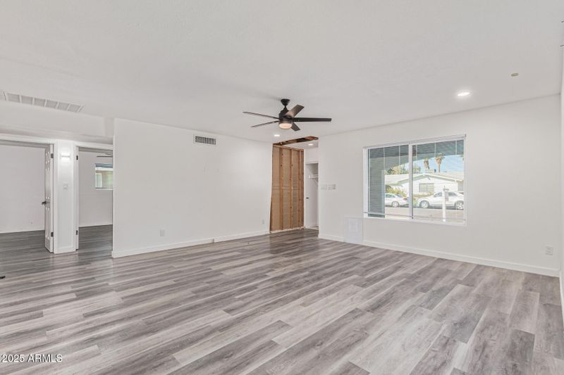 1873 E Ellis Dr, Tempe, AZ 85282