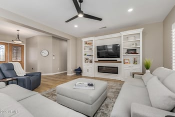 18733 Avila Dr, Surprise, AZ 85387