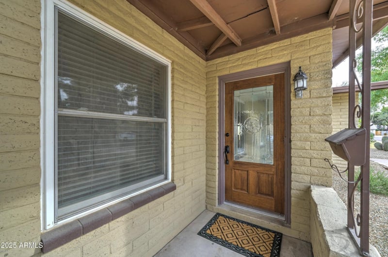 1874 Geneva Dr, Tempe, AZ 85282