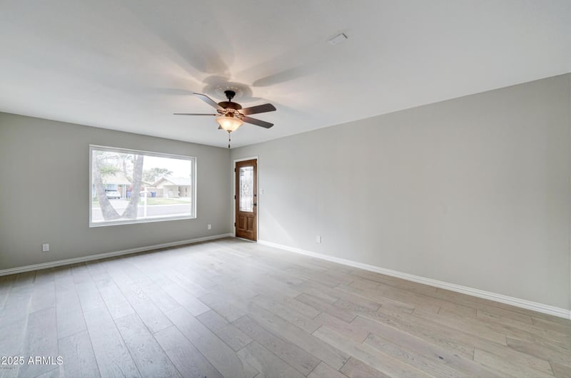 1874 Geneva Dr, Tempe, AZ 85282