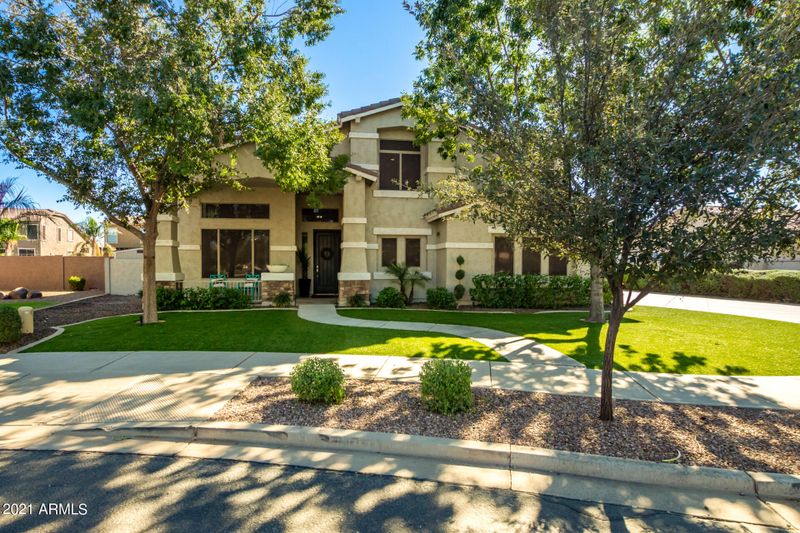 18751 E Peartree Ln, Queen Creek, AZ 85142