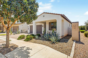 1876 Huish Dr, Gilbert, AZ 85295