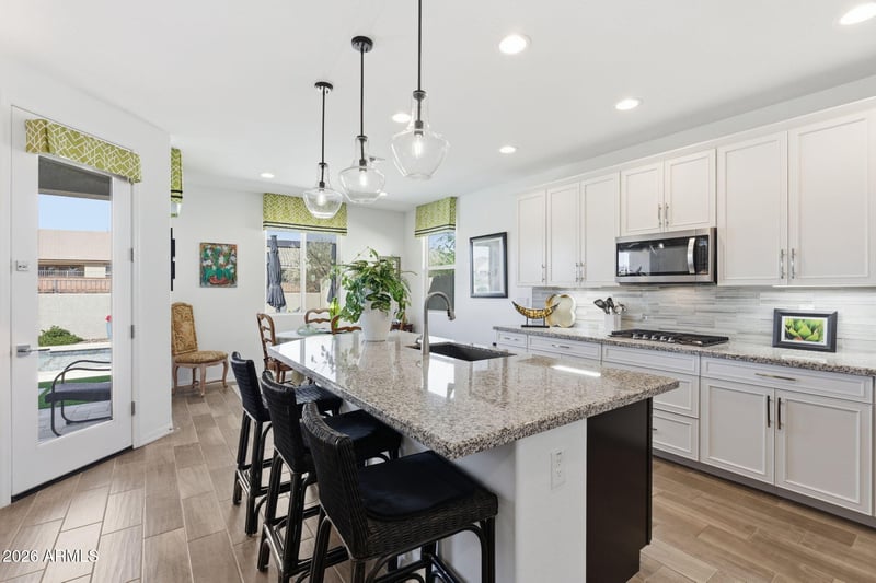 18762 Christy Dr, Surprise, AZ 85388