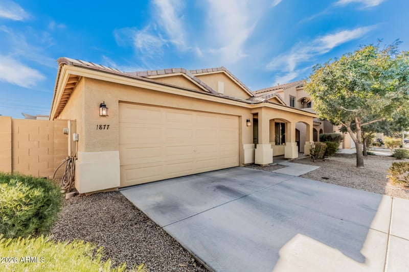 1877 Road Agent St, Apache Junction, AZ 85120