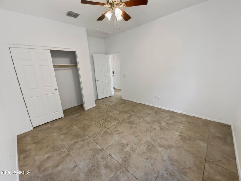 18778 Christy Dr, Surprise, AZ 85388