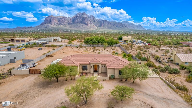1879 N Hilton Rd, Apache Junction, AZ 85119