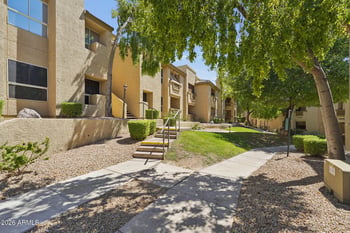 1880 E Morten Ave #214, Phoenix, AZ 85020
