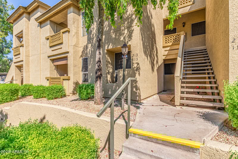 1880 Morten Ave #213, Phoenix, AZ 85020