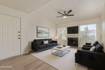 1880 Morten Ave #213, Phoenix, AZ 85020