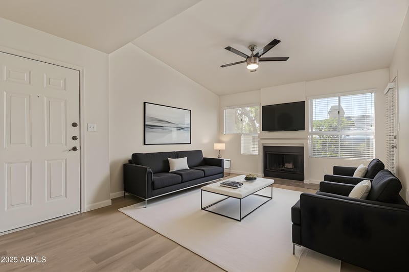 1880 Morten Ave #213, Phoenix, AZ 85020