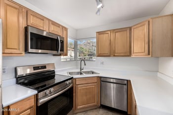 1880 Morten Ave #217, Phoenix, AZ 85020