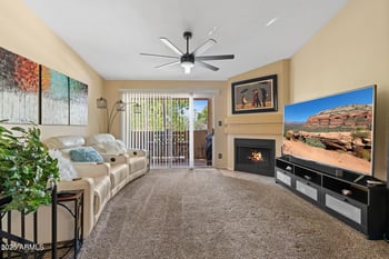 1880 Morten Ave #221, Phoenix, AZ 85020