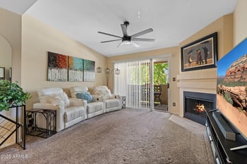 1880 Morten Ave #221, Phoenix, AZ 85020