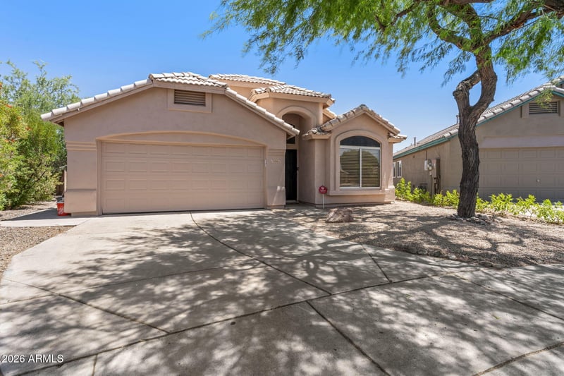 18801 N 1st Ave, Phoenix, AZ 85027