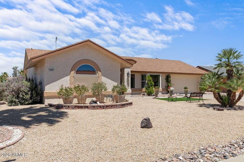 18802 Suncrest Ct, Sun City West, AZ 85375