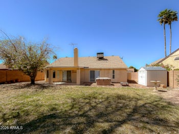 18805 49th Dr, Glendale, AZ 85308