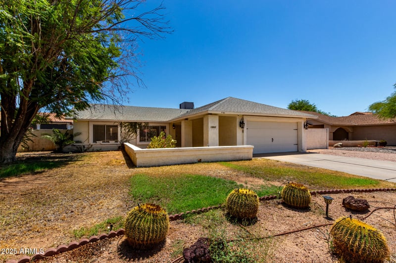 18807 37th Pl, Phoenix, AZ 85050