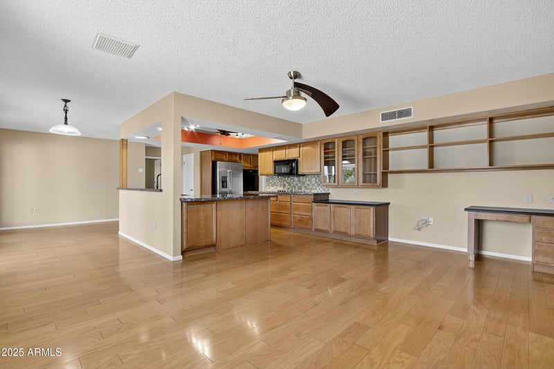 18807 Zinnia Ct, Sun City West, AZ 85375