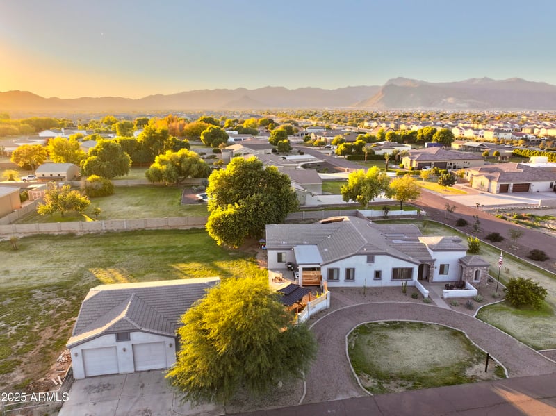 18811 College Dr, Litchfield Park, AZ 85340